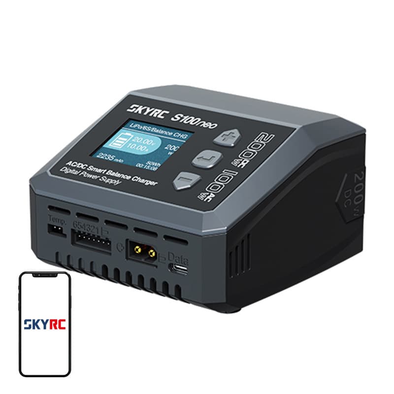 Pametni polnilnik SkyRC S100neo AC/DC