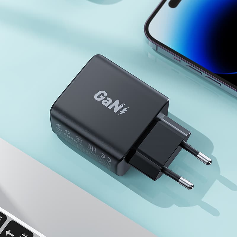 Acefast A49 GaN 35W PD hitri polnilec z 2x USB C vrati - črn 6