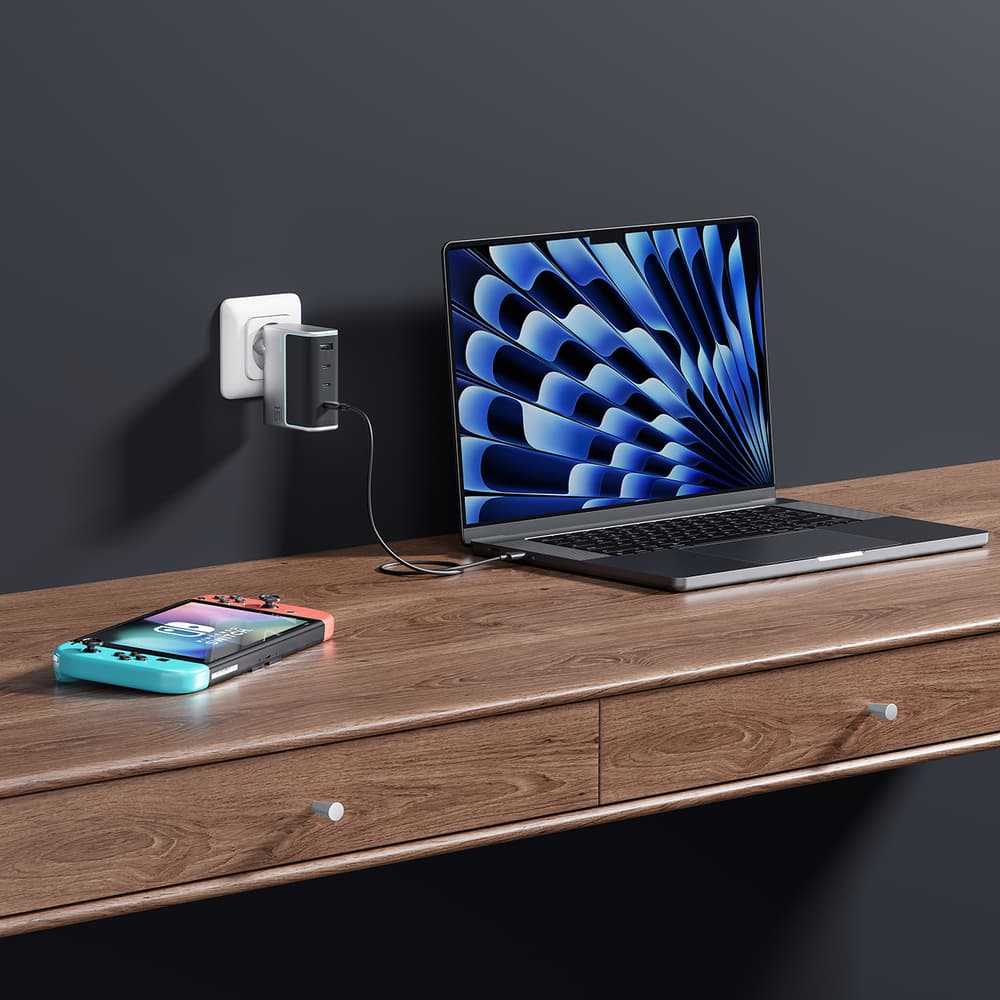 Cuktech AD1404UEU 140W GaN polnilnik 3x USB-C + USB-A + kabel - Siv 6
