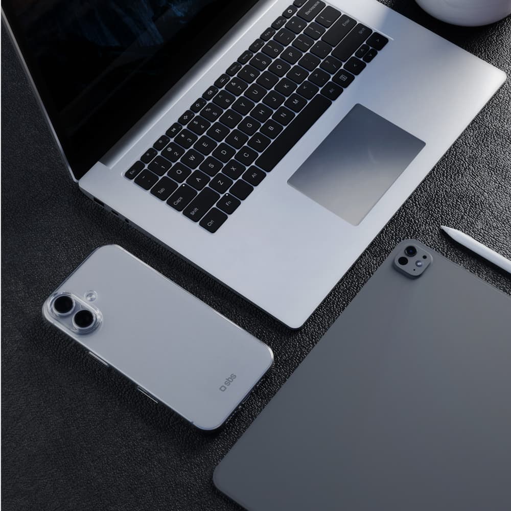 SBS Skinny ovitek za iPhone 17 - prozoren 7