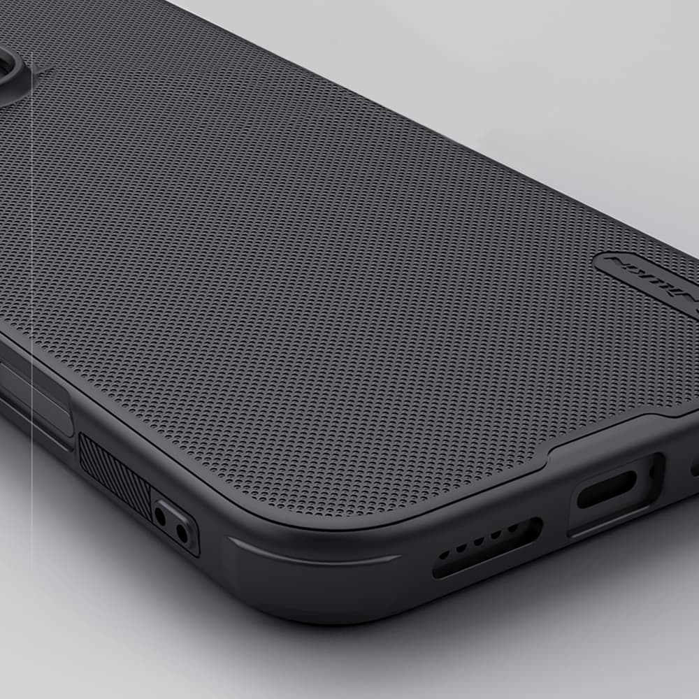 Nillkin Super Frosted Shield Pro ovitek za iPhone 16 Pro - črn 8