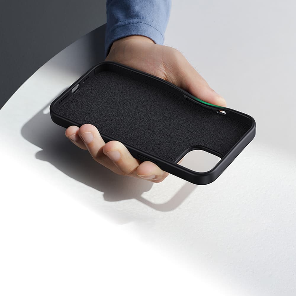 Ugreen Silky Silicone etui za iPhone 14 Plus - črn 4