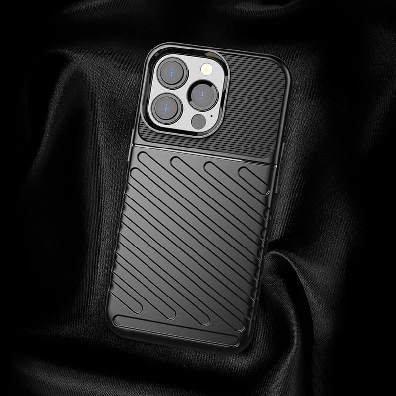 Thunder Case Fleksibilna TPU ovitek za iPhone 13 Pro - Črna 5