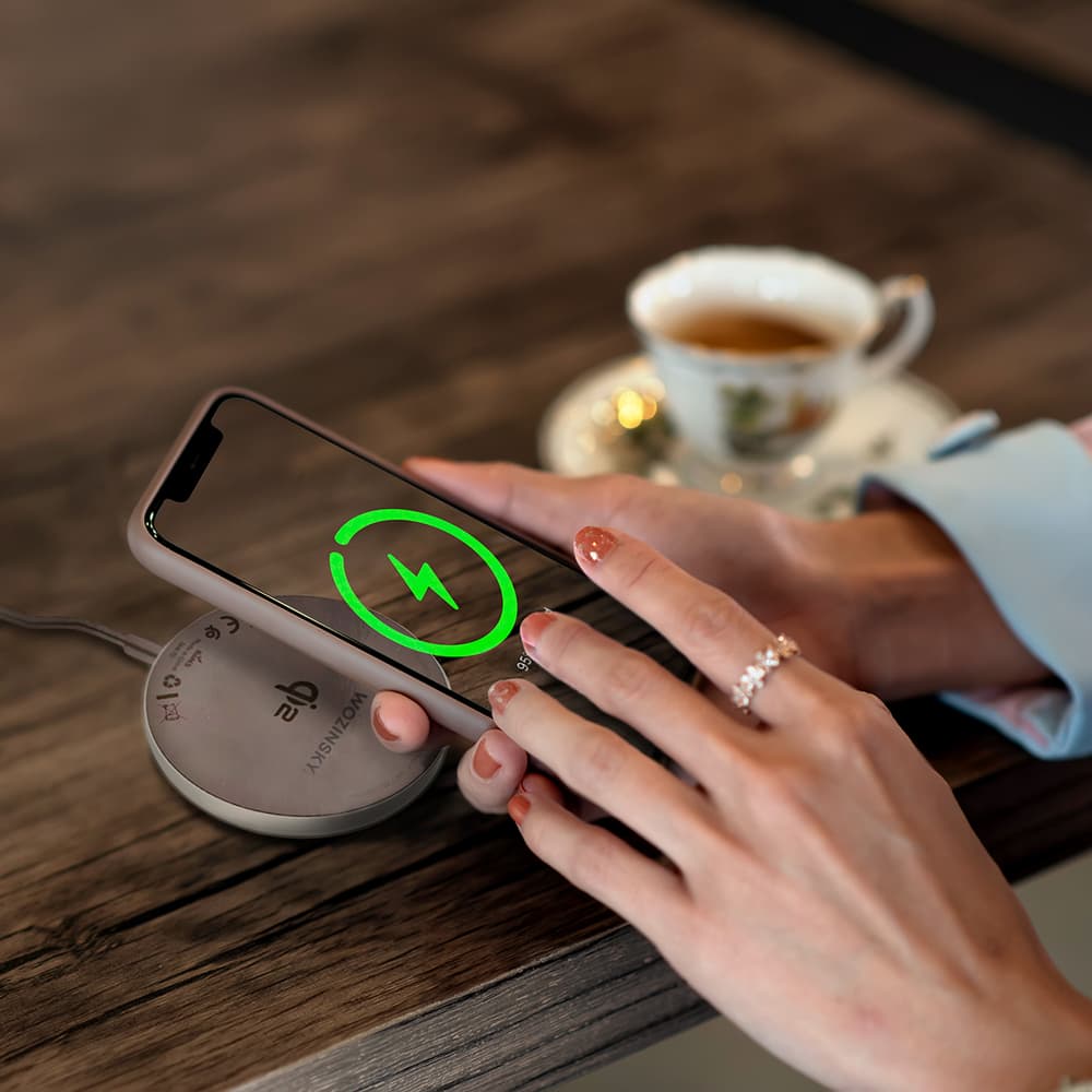 Wozinsky Qi2 Inductive Charger 15W, črn 6