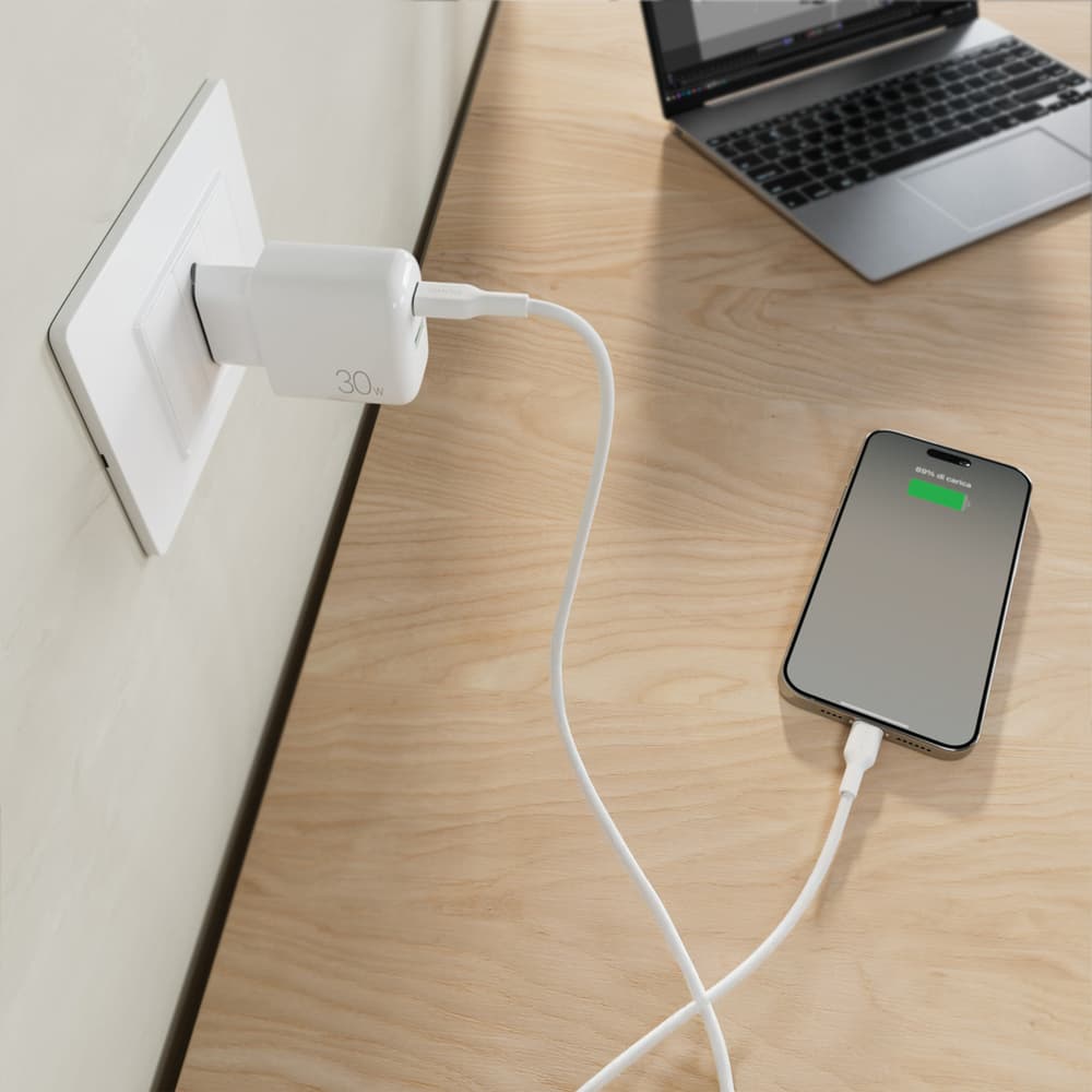 Puro PROLITE 30W stenski polnilec USB-A + USB-C + kabel USB-C -> USB-C 1.2m - bel 8