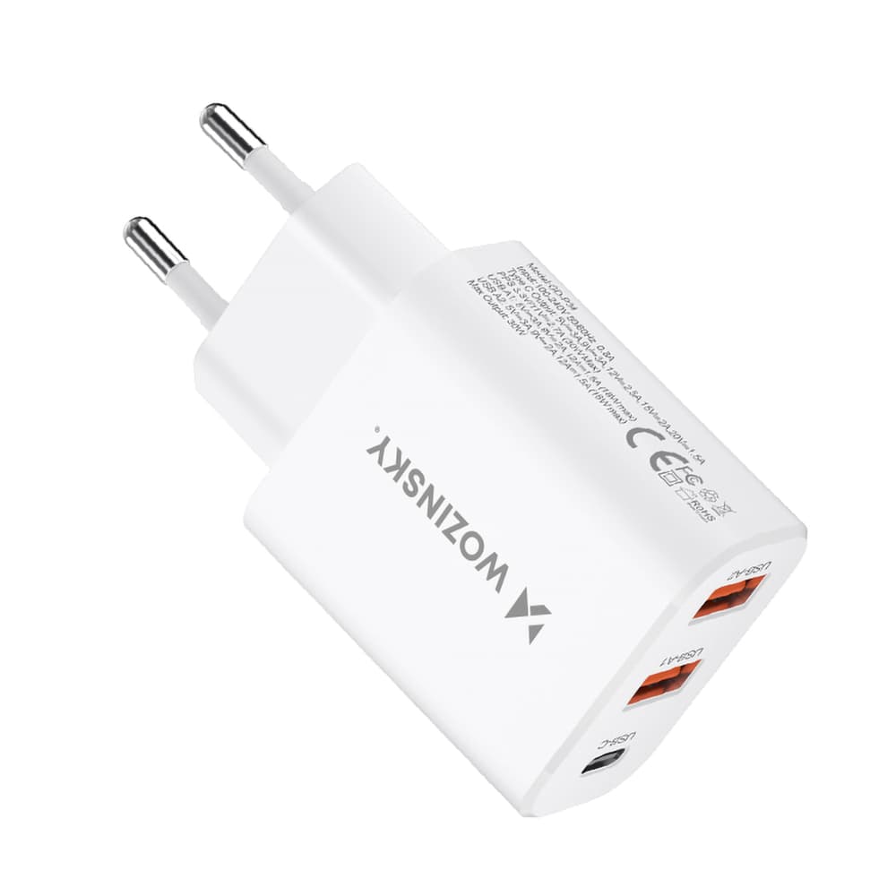 Wozinsky CWCUCW 30W stenski polnilnik, 1x USB-C, 2x USB-A, bela 3