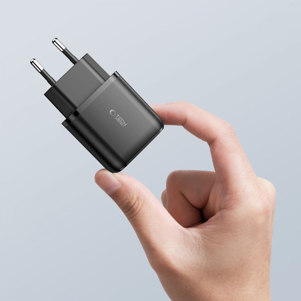 Tech-Protect C20W polnilnik USB-C PD 20W / USB-A QC 3.0 - črn 6