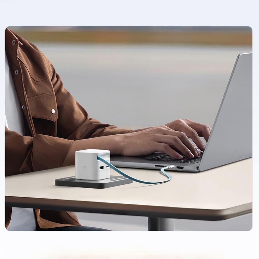 Cuktech AD653W 67W GaN polnilnik 2x USB-C + USB-A z izvlečnim kablom - Bel 8