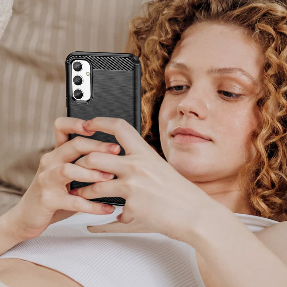 Carbon ovitek za Realme 10 Pro - črn 7