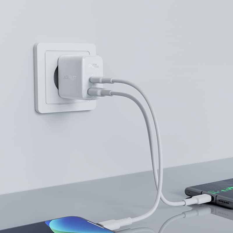 Acefast stenski polnilnik USB-C/USB 32W, PD, QC 3.0, AFC, FCP, bel (A5) 2