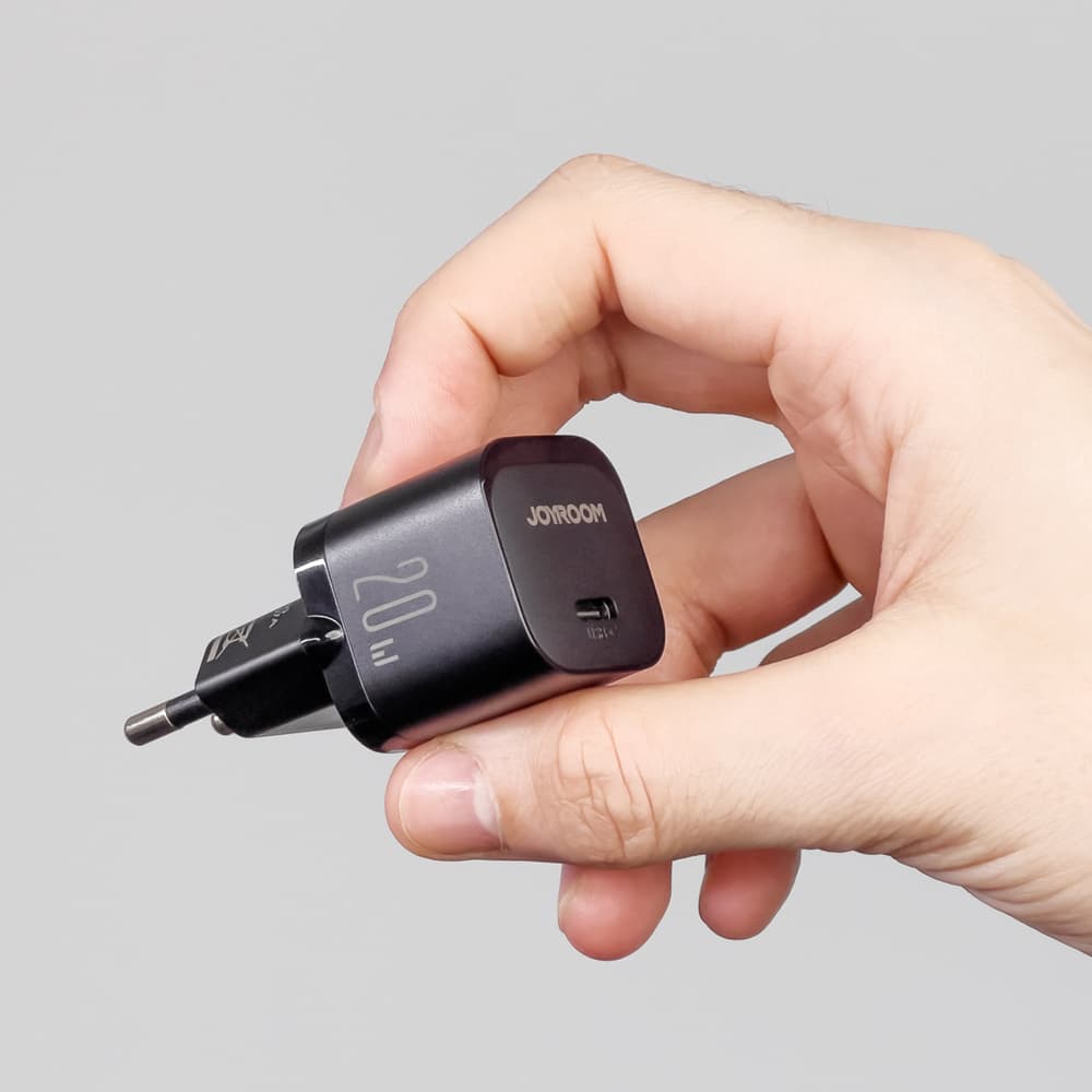 Mini polnilec USB C 20W PD Joyroom JR-TCF02 - črna 5