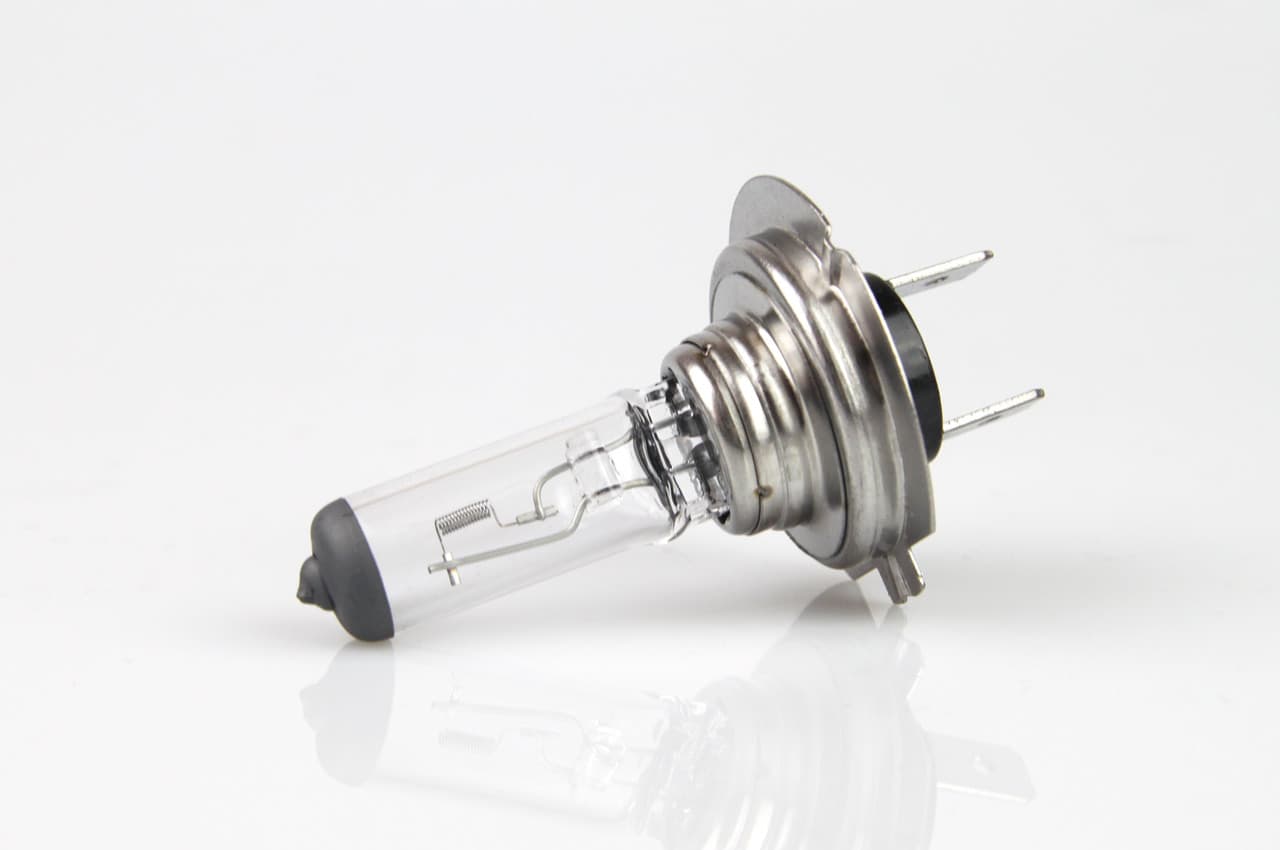 Avtomobilska halogen žarnica AMiO H7 12V 55W UV filter (E8) 3