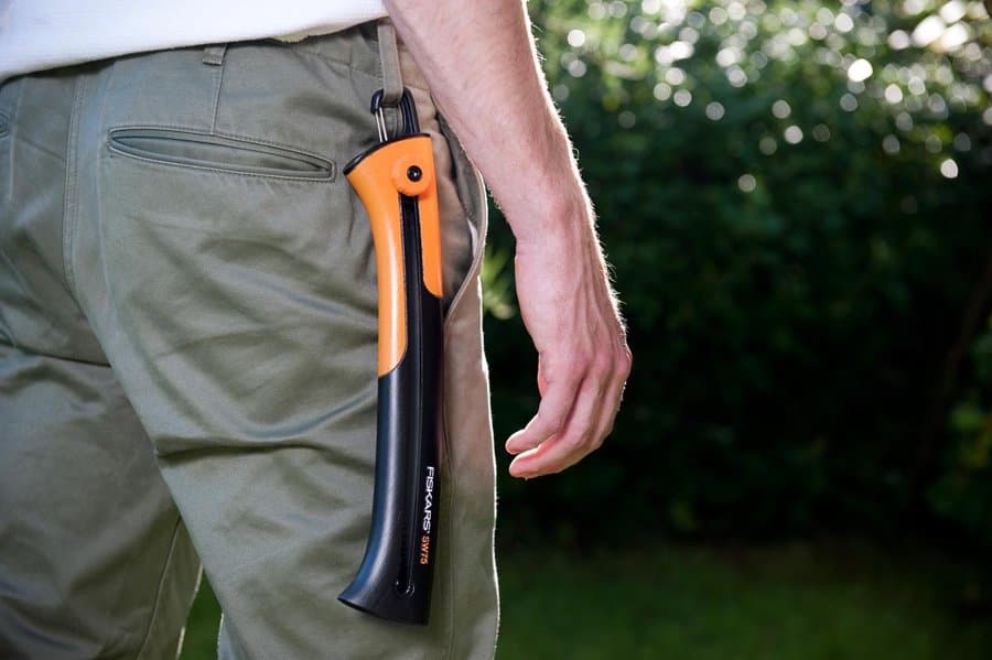 Fiskars Žaga za veje Xtract SW73, 223mm 3