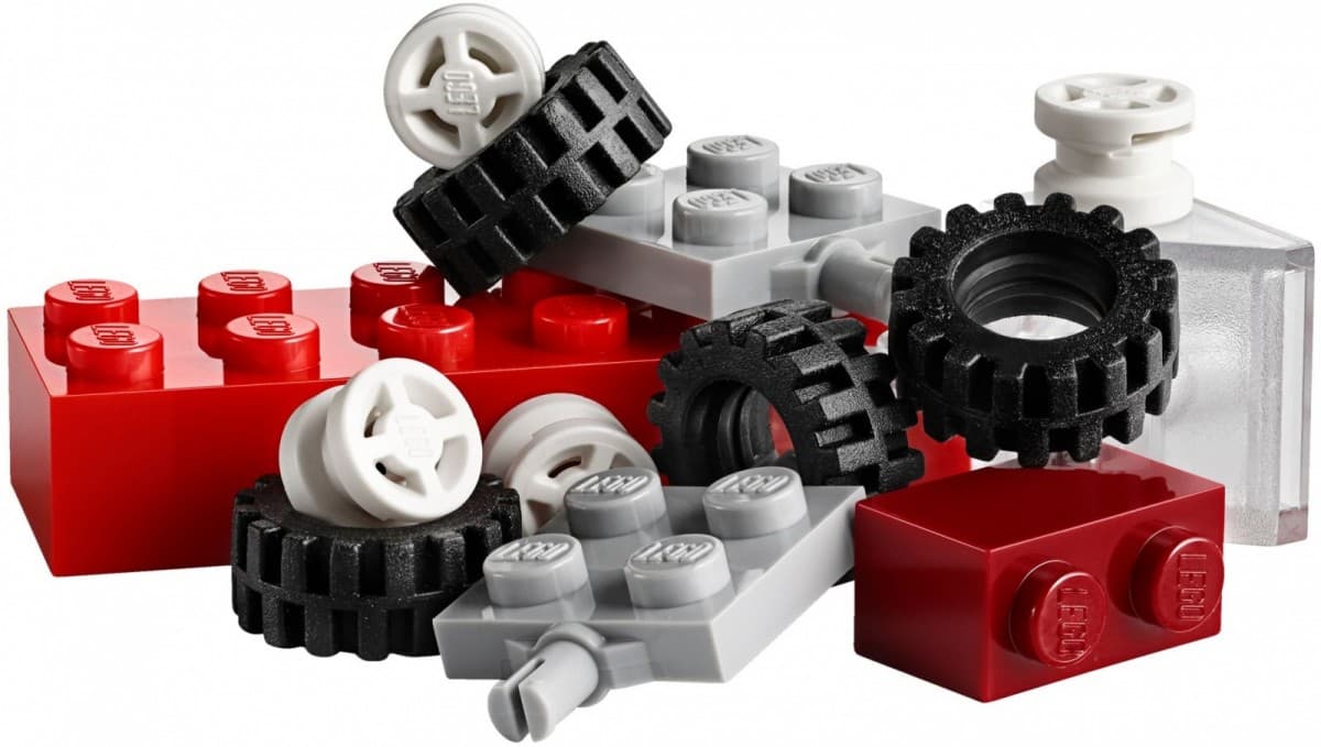 LEGO Classic Kreativna potovalna torba 10713 4