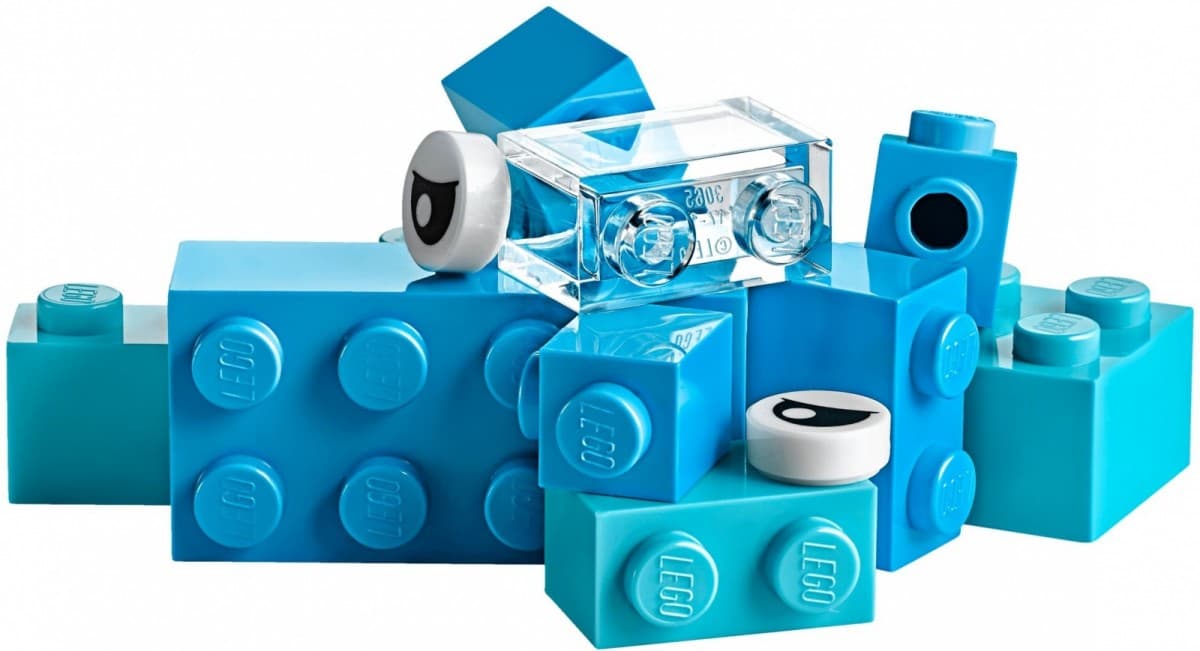 LEGO Classic Kreativna potovalna torba 10713 8