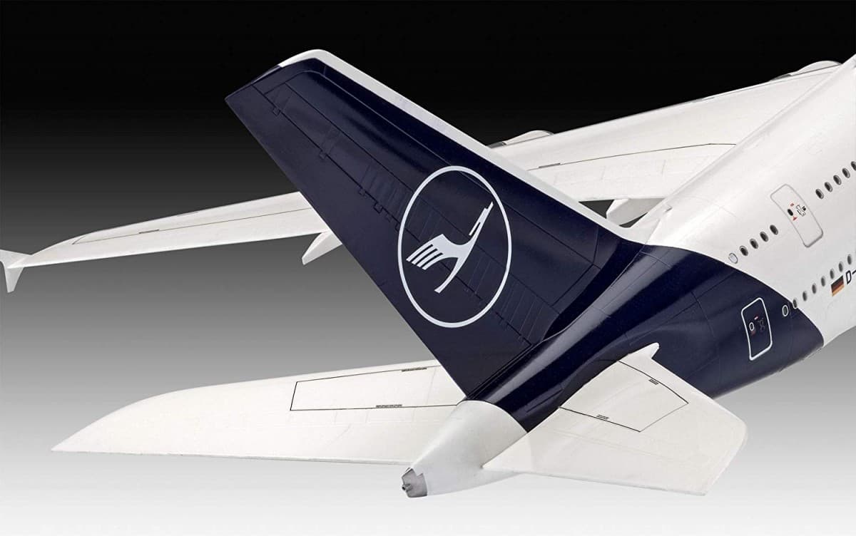 Plastični model letala REVELL Airbus A380-800 Lufthansa 3