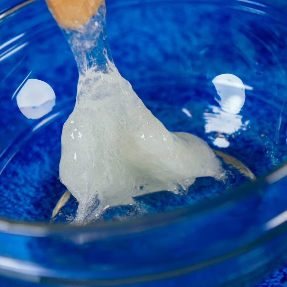 ZNANSTVENI KOMPLET LISCIANI Crazy Science Slime – sveti v temi 4