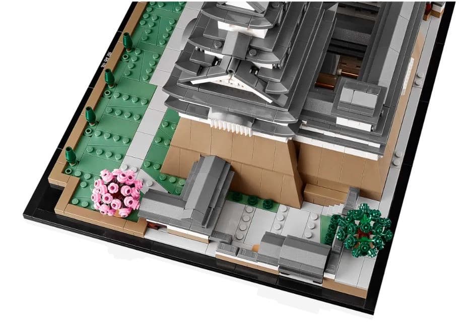 LEGO Architecture 21060 - Grad Himeji 7