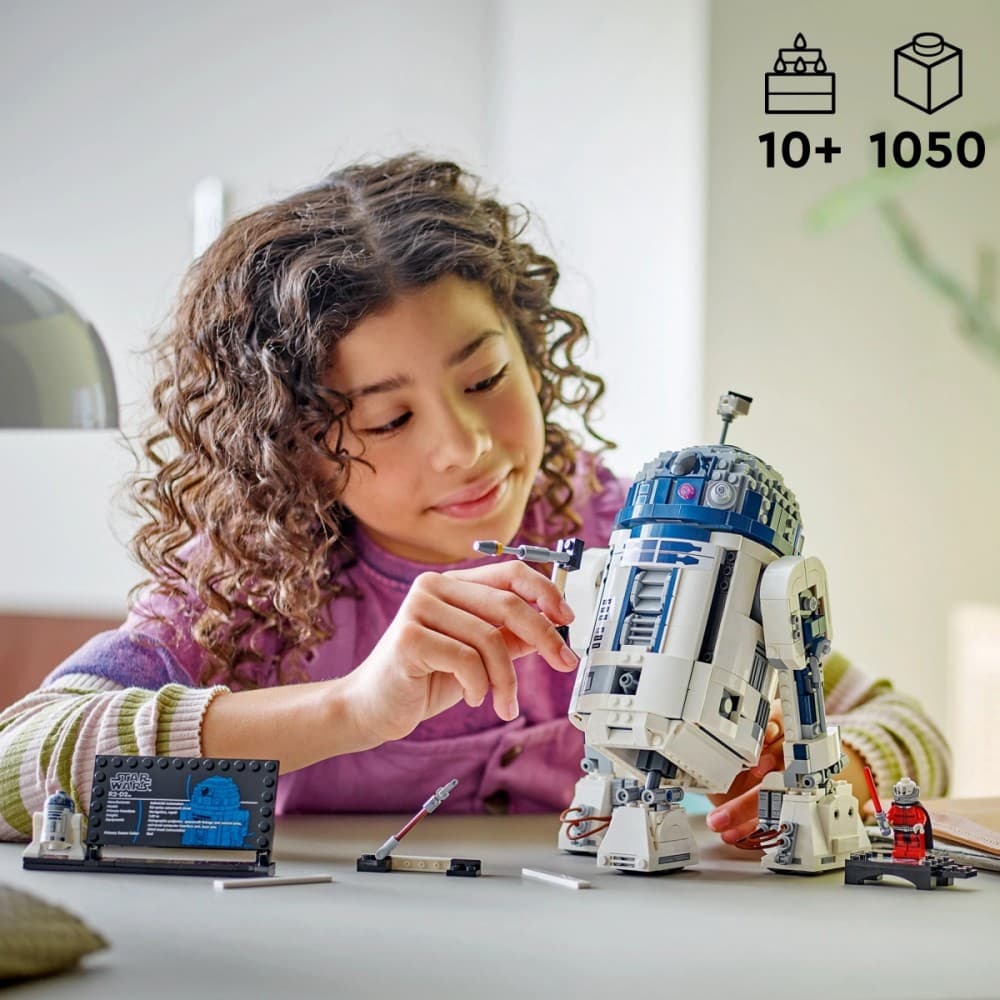 LEGO Star Wars Figurica R2-D2 75379 za zbiratelje 8