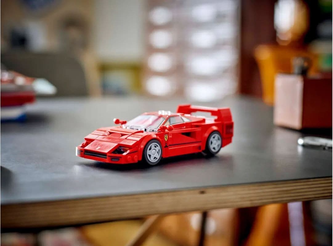 LEGO Speed Champions 76934 Ferrari F40 2