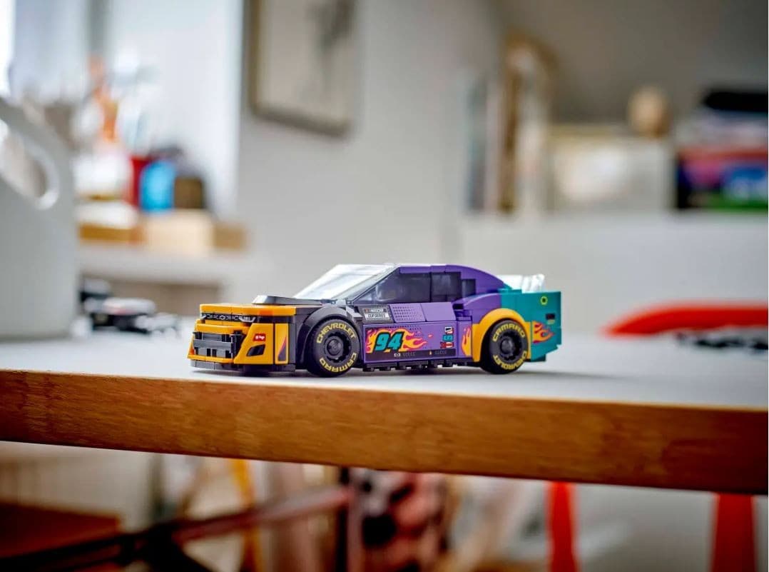 LEGO Speed Champions 76935 Chevrolet Camaro ZL1 2