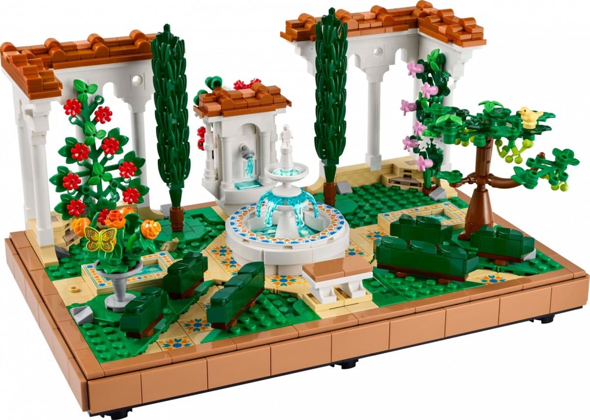 LEGO® Icons 10359 Fontanna v slovenskem vrtu 5