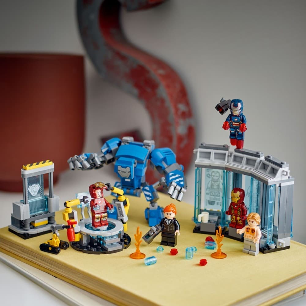 LEGO Marvel Iron Manovo laboratorij: orožarna (76315) 5