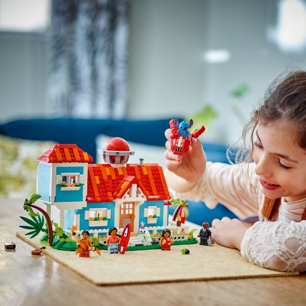 LEGO Disney Lilo in Stitch: Počitniška hiša na plaži (43268) 7