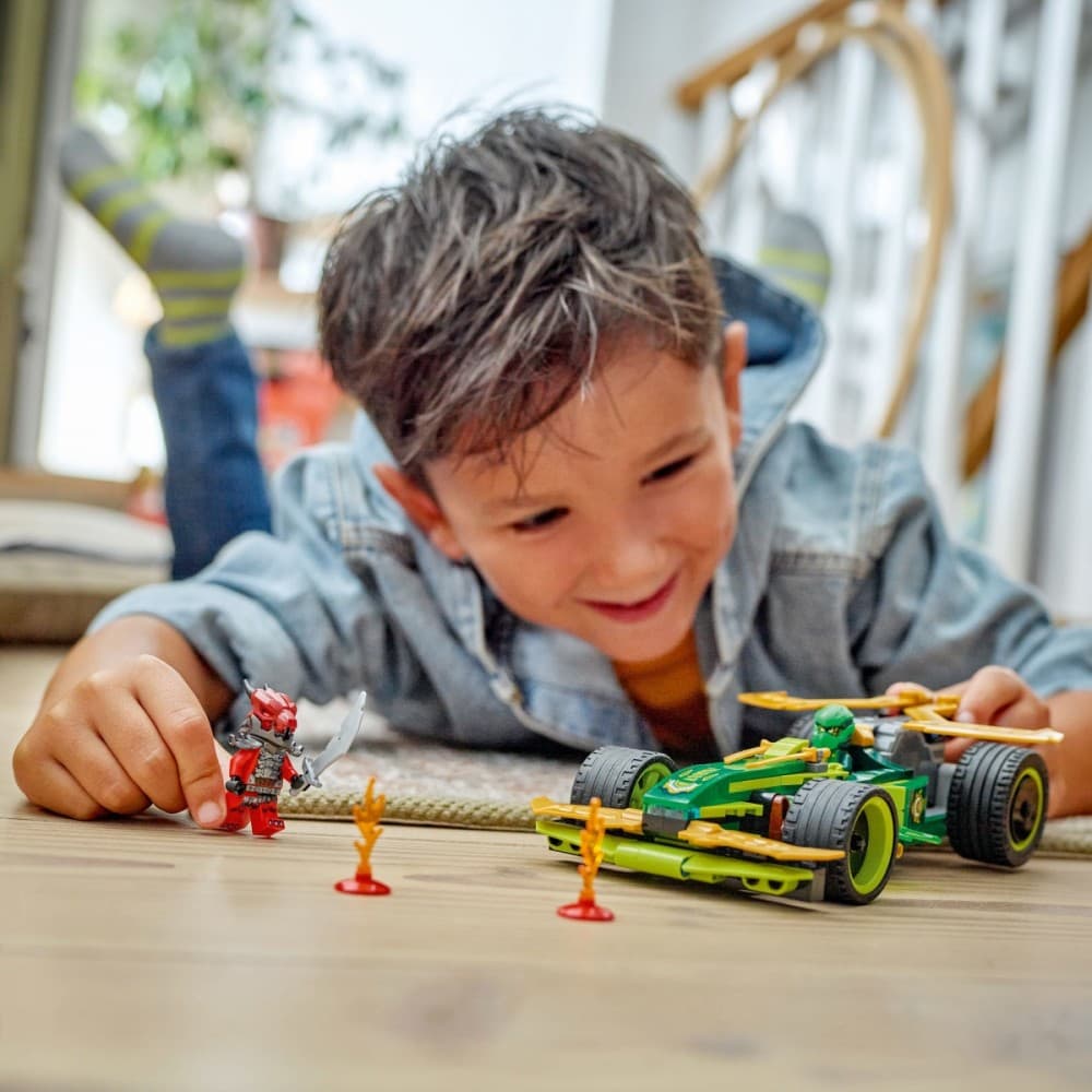 LEGO Ninjago 71828 Lloydov dirkalnik na poteg 6