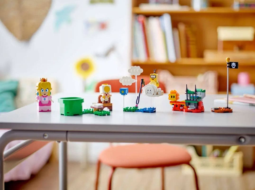 LEGO Super Mario 'Pustolovščine z interaktivno figurico LEGO Peach' 2