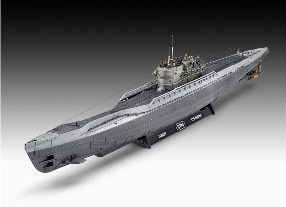 REVELL Nemška podmornica tipa IX C/40 U190, 1:144 5