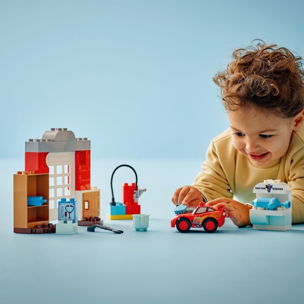 LEGO DUPLO Disney McQueen v delavnici župana 7