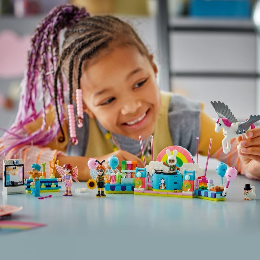 LEGO FRIENDS Bal mask z enorožcem in vilinkom 7