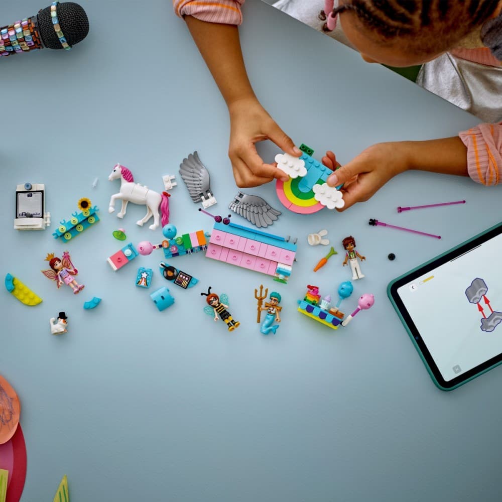 LEGO FRIENDS Bal mask z enorožcem in vilinkom 8