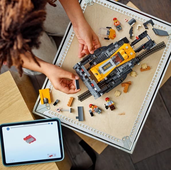 LEGO City Rumeni Buldožer 60466 - Gradbena igrača za otroke 5