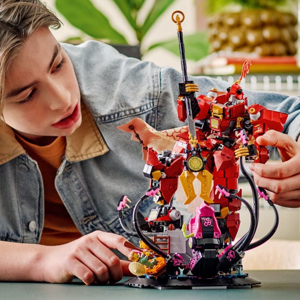 LEGO NINJAGO Mech Ognjenega Vitezca 71846 - Zbirateljski model 6