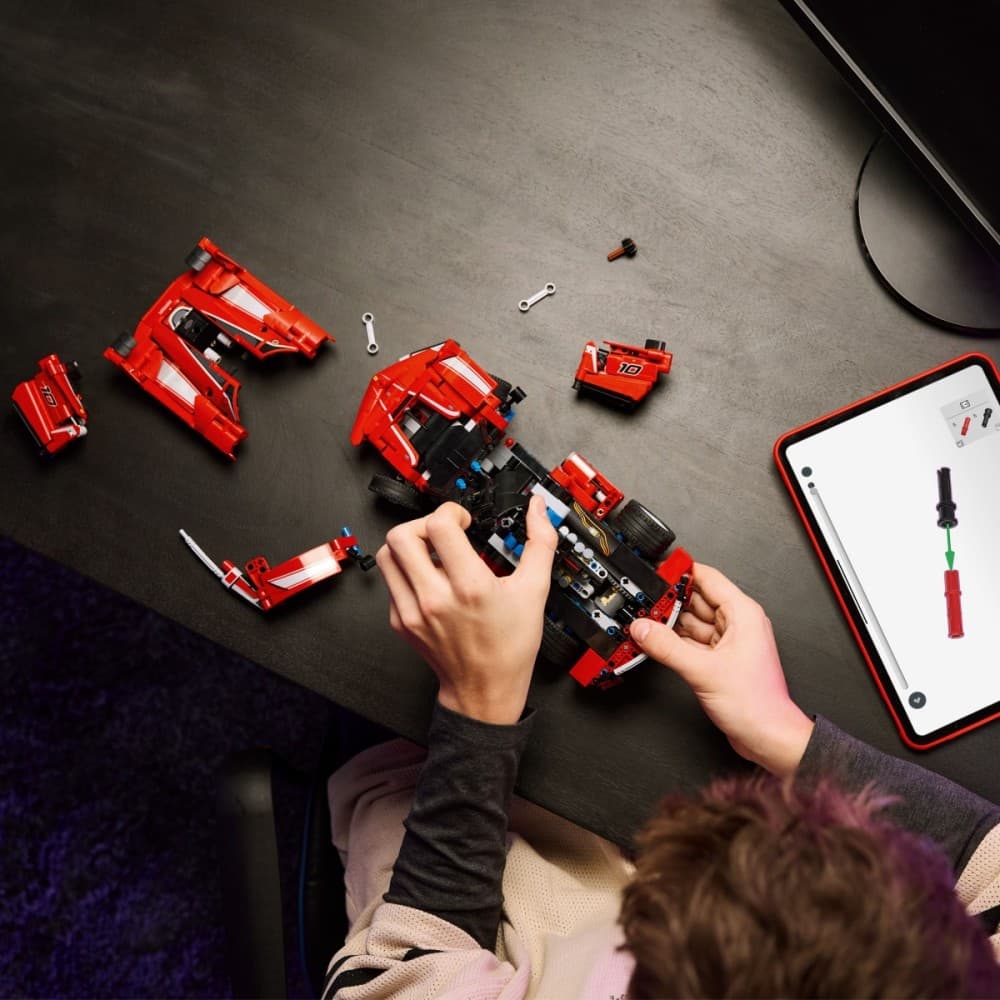 LEGO Technic Ferrari FXX K (42212) 4