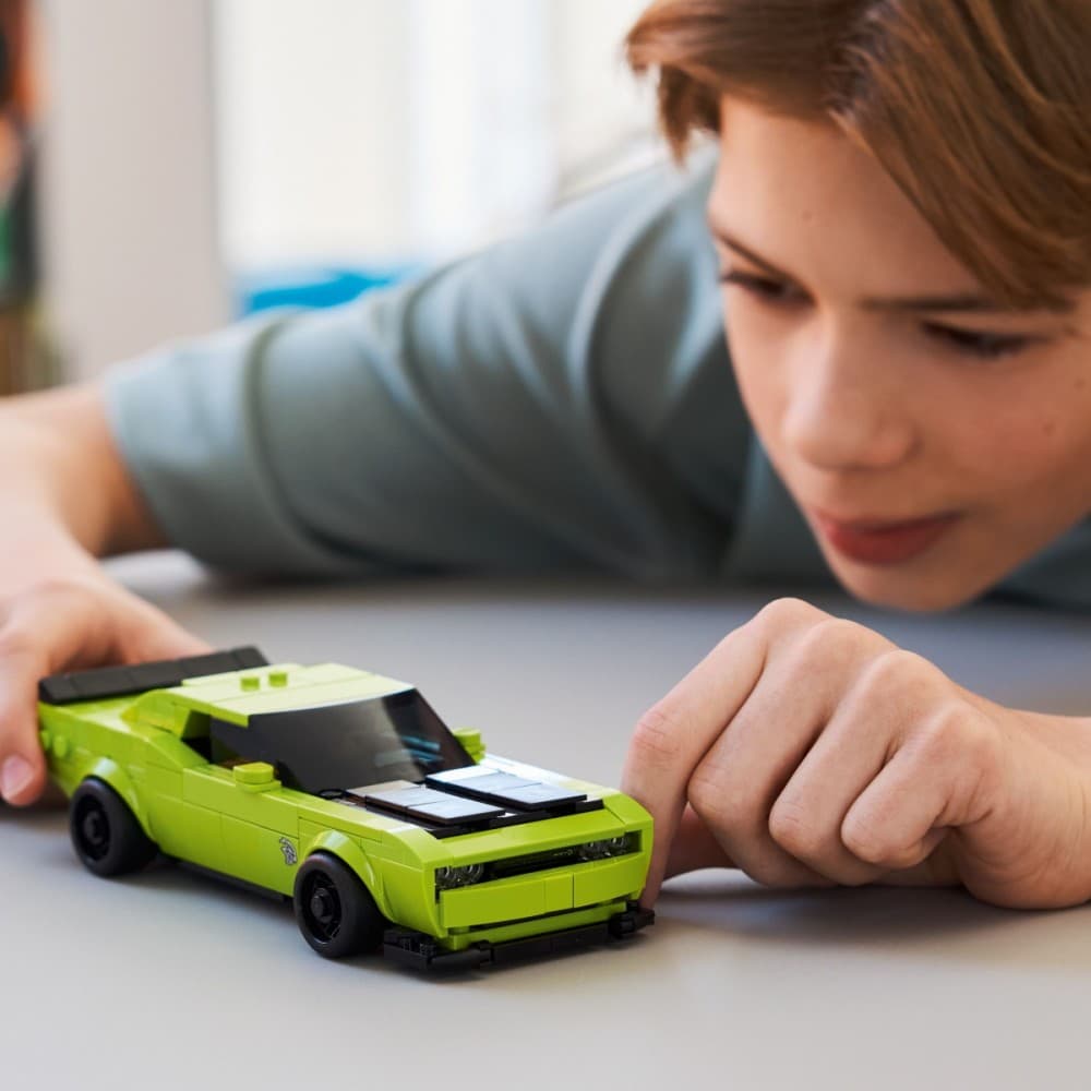 LEGO Speed Champions Dodge Challenger SRT Hellcat (77237) 6