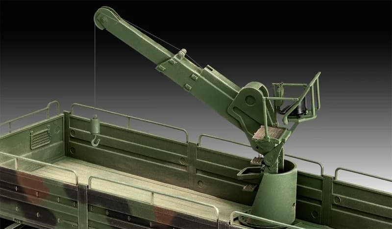 Model za sestavljanje: MAN 10t 8x8 (REVELL 1:35) 4