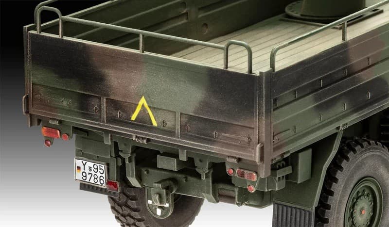 Model za sestavljanje: MAN 10t 8x8 (REVELL 1:35) 5