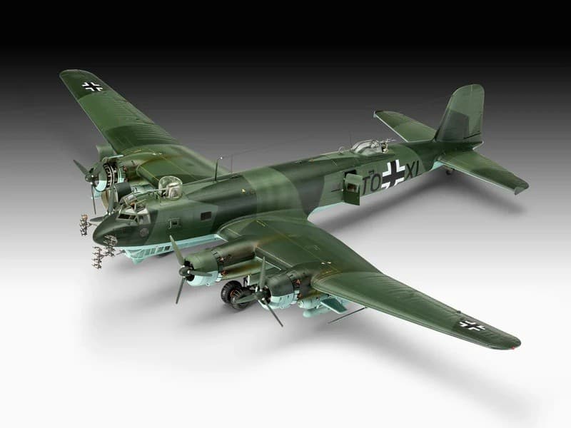 Model letala REVELL Focke-Wulf FW 200 C-5/C-8 8