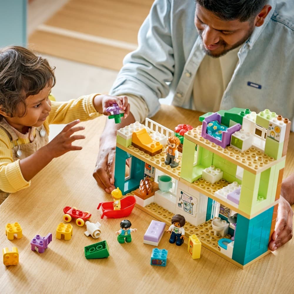 LEGO DUPLO 10470 Moderna družinska hiša, 3 v 1 z liki 3