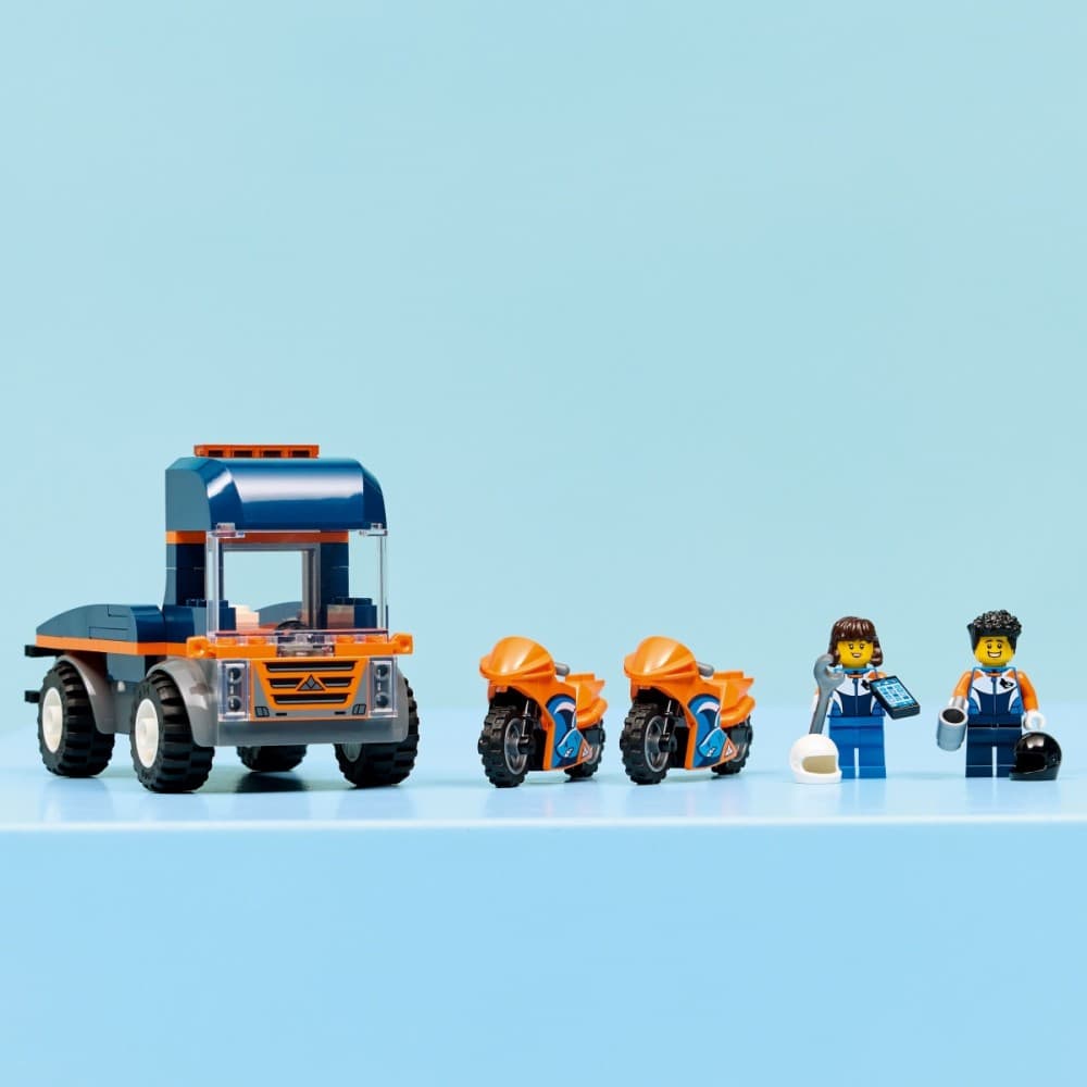 LEGO City 60491 Tovornjak za motorje 5