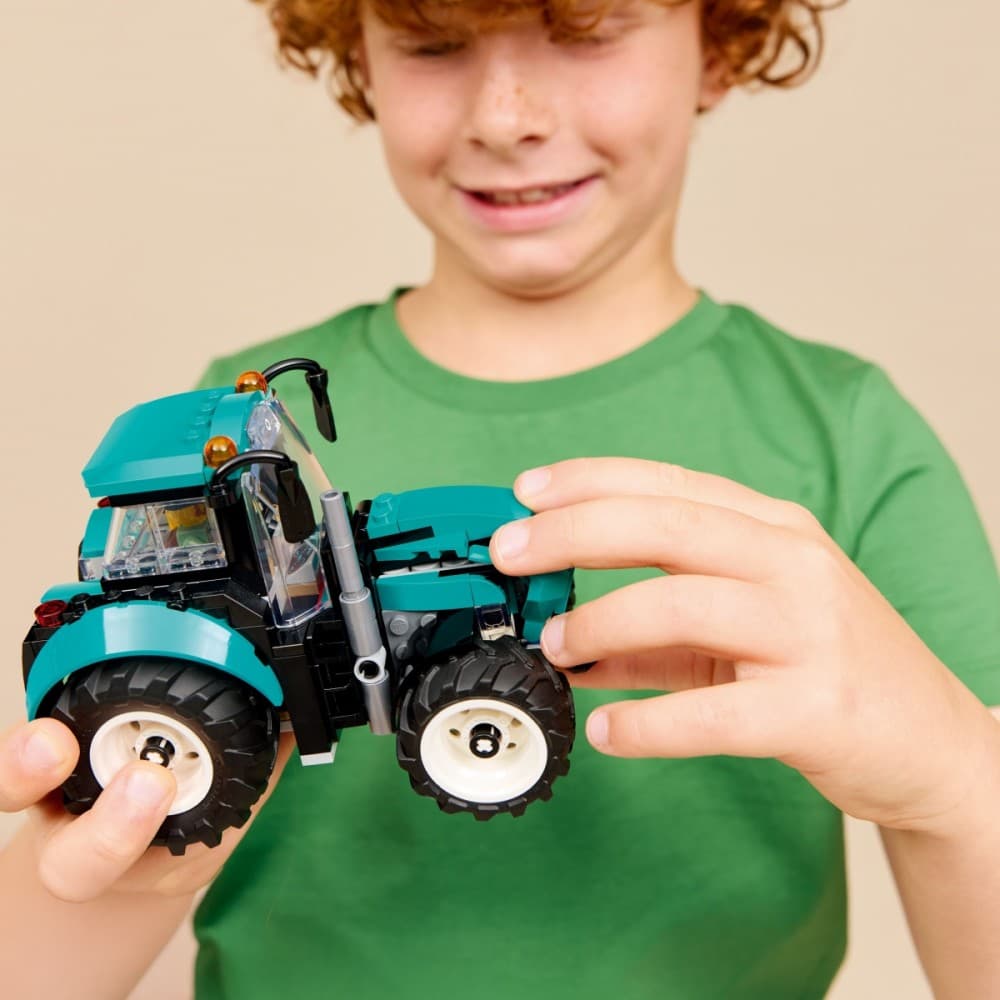 LEGO City 60498 Traktor: Kmetijski stroj za otroke 4