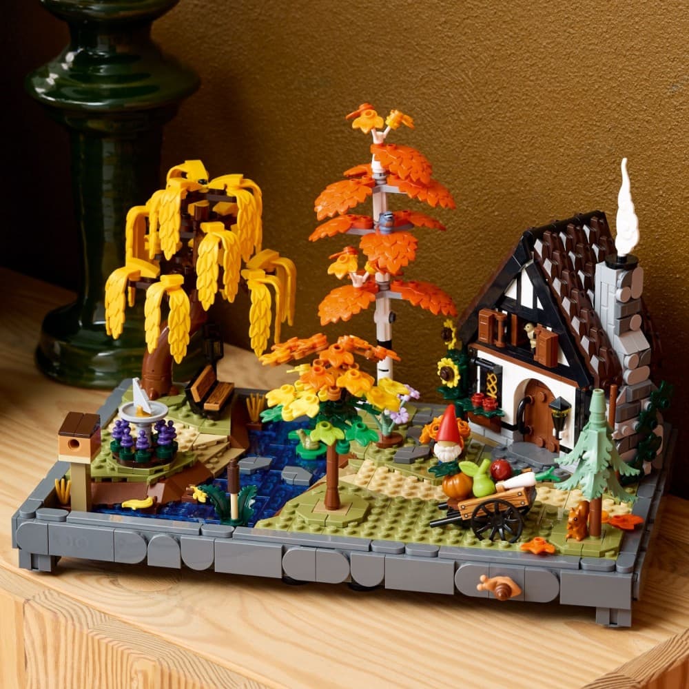 LEGO Icons Jesienny vrt s kočo 11372 5