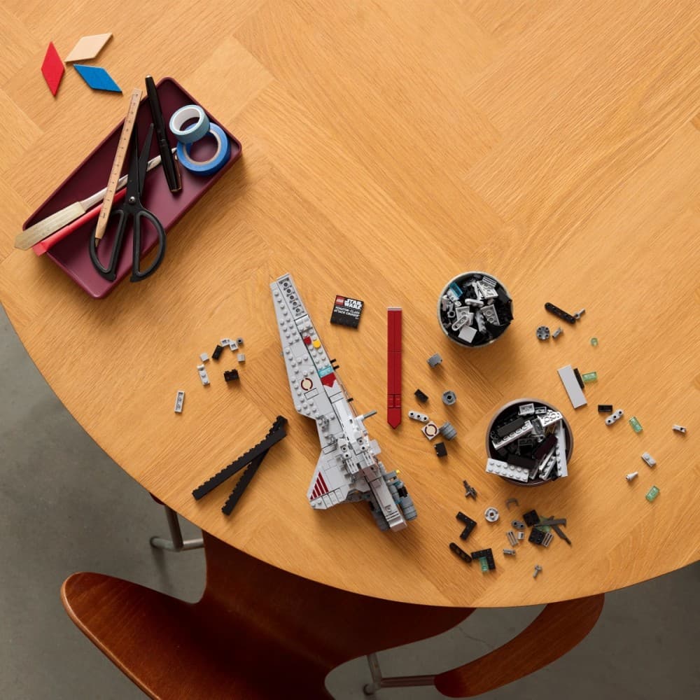 LEGO Star Wars Venator Krstarica 75441 5