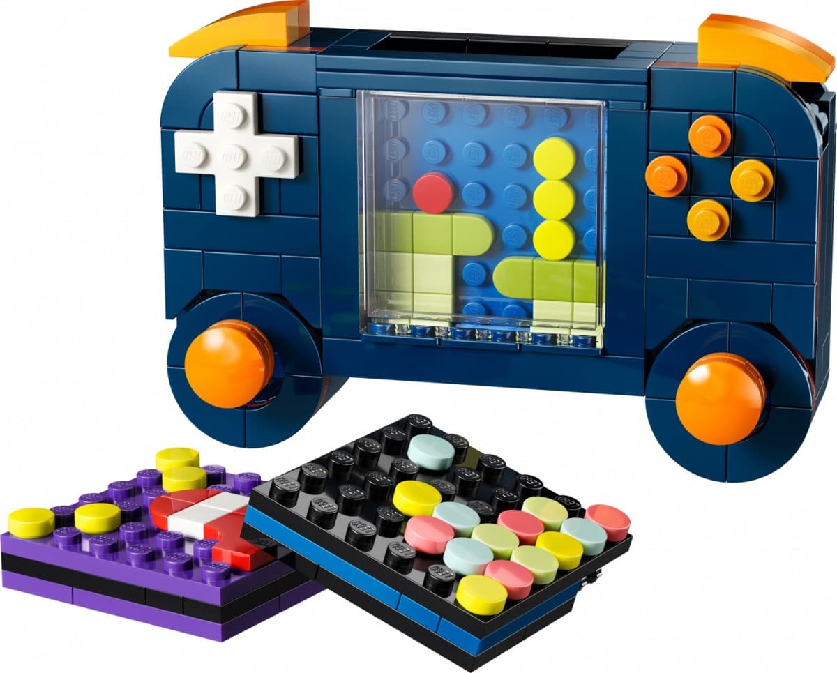 LEGO Creator 3v1 Retro konzola za igre 31380 5