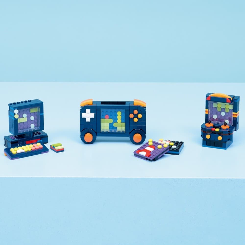 LEGO Creator 3v1 Retro konzola za igre 31380 8