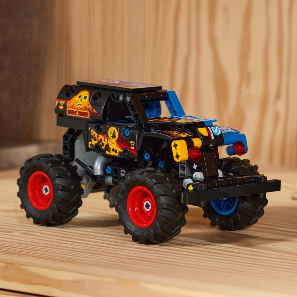 LEGO Technic 42219 Monster Jam Grave Digger Ogenj & Led 5