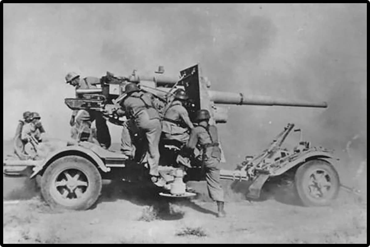 Gradbeni bloki COBI 8.8 cm Flak z vozičkom (360 kock) 5